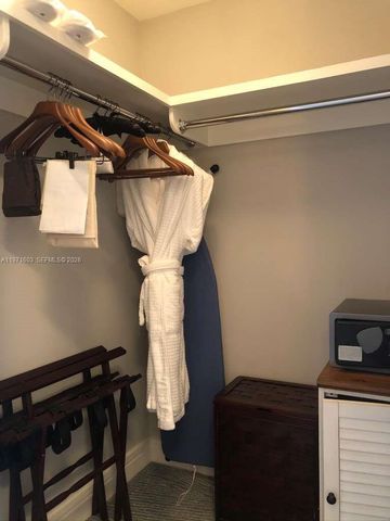 1435 Brickell Ave 3505, Miami, FL 33131