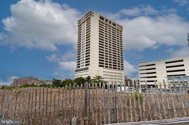 3851 BOARDWALK, Atlantic City, NJ 08401