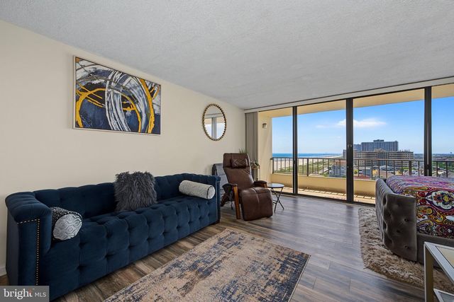 3851 BOARDWALK, Atlantic City, NJ 08401