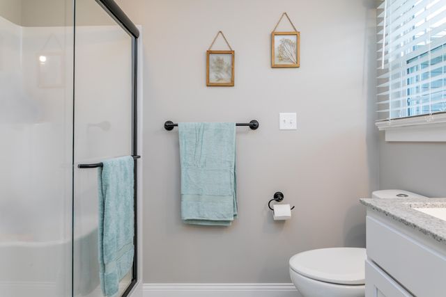 6502 DOUGLAS PKY, Hallsville, MO 65255