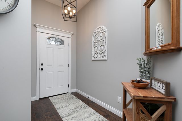 6502 DOUGLAS PKY, Hallsville, MO 65255