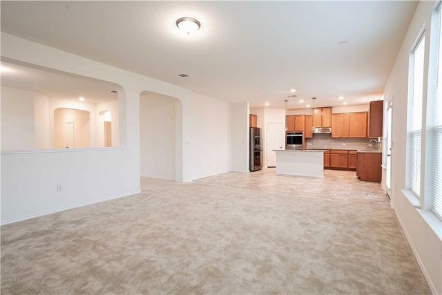 707 Dogwood ST, Lockhart, TX 78644