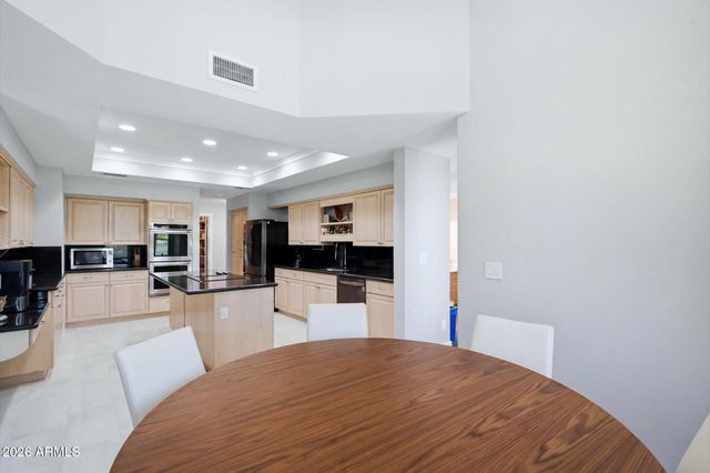 10817 N PINTO Drive, Fountain Hills, AZ 85268