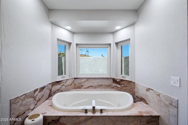 10817 N PINTO Drive, Fountain Hills, AZ 85268