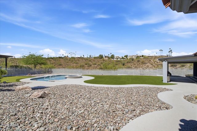 10817 N PINTO Drive, Fountain Hills, AZ 85268