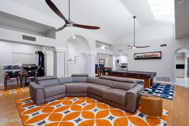 10817 N PINTO Drive, Fountain Hills, AZ 85268