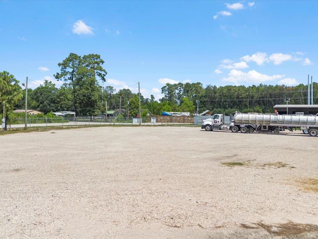 13628 Kennedy Drive, Splendora, TX 77372