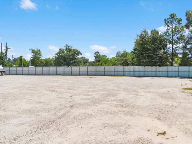 13628 Kennedy Drive, Splendora, TX 77372