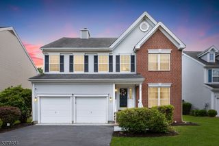46 Strawberry Hill Rd, Branchburg Twp., NJ 08876
