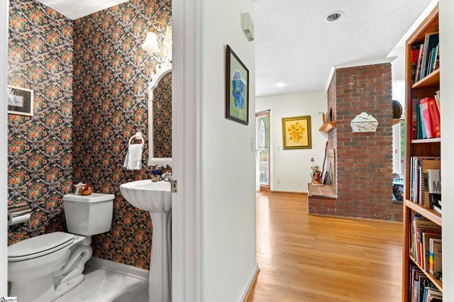 1781 Hannon Road, Inman, SC 29349