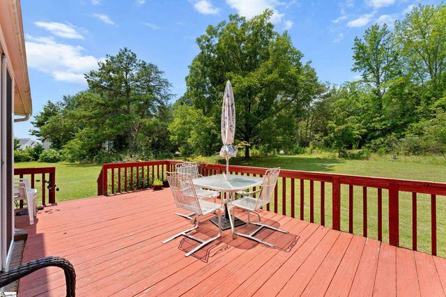 1781 Hannon Road, Inman, SC 29349