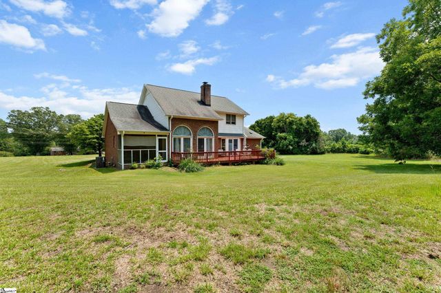 1781 Hannon Road, Inman, SC 29349
