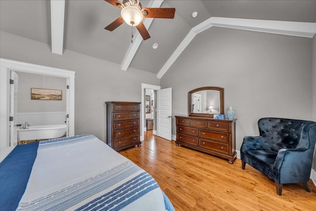 1201 Carters Creek Pike, Columbia, TN 38401