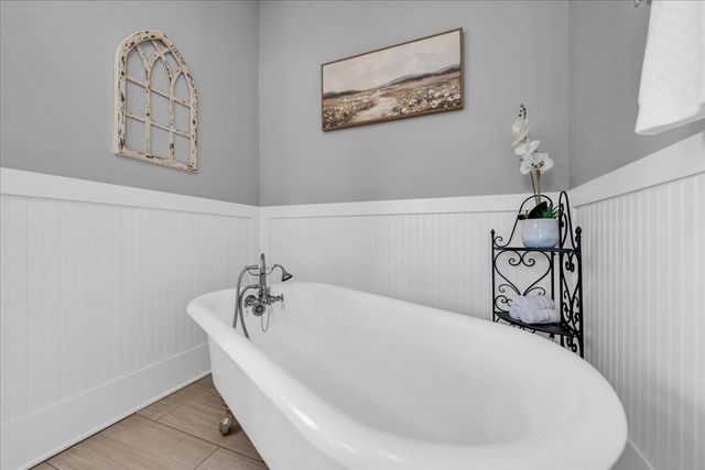 1201 Carters Creek Pike, Columbia, TN 38401