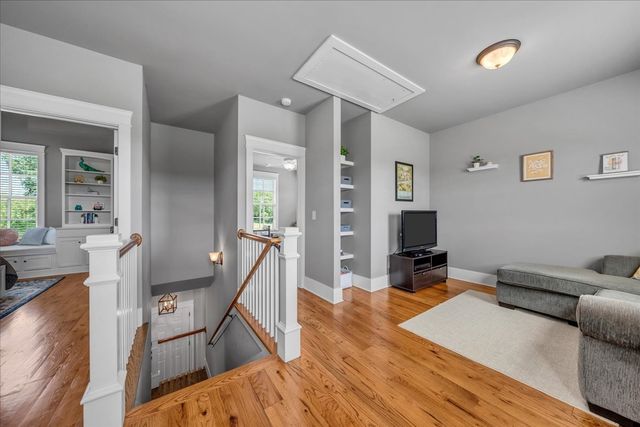 1201 Carters Creek Pike, Columbia, TN 38401