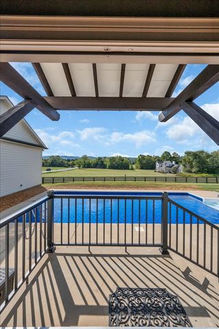 1201 Carters Creek Pike, Columbia, TN 38401