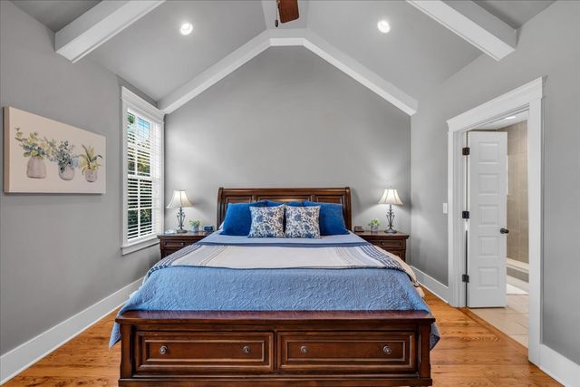 1201 Carters Creek Pike, Columbia, TN 38401