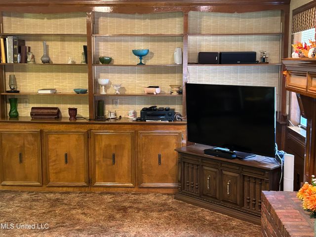 209 Sundown Trail, Jackson, MS 39212