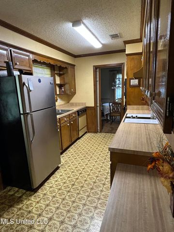 209 Sundown Trail, Jackson, MS 39212