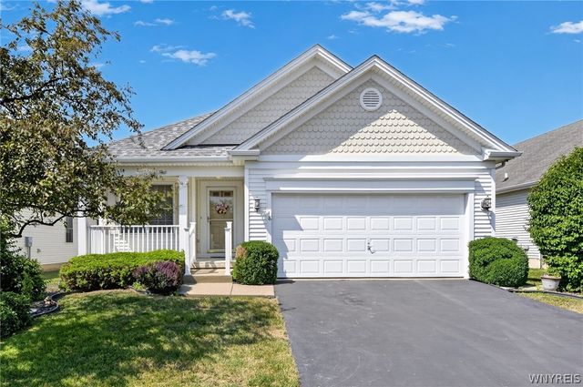 48 Mayfield Drive, West Seneca, NY 14224