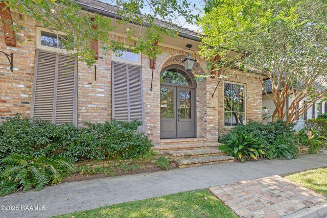 101 Tortola Lane, Youngsville, LA 70592