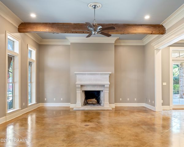 101 Tortola Lane, Youngsville, LA 70592
