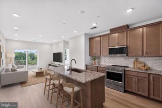 83 BETHLEHEM PIKE #1213 FIRESTONE, Colmar, PA 18915