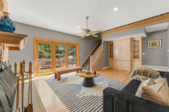486 Summit Rd, Mountainside Boro, NJ 07092