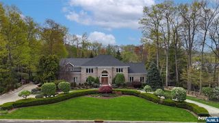 26 Hampshire Road, Mahwah, NJ 07430