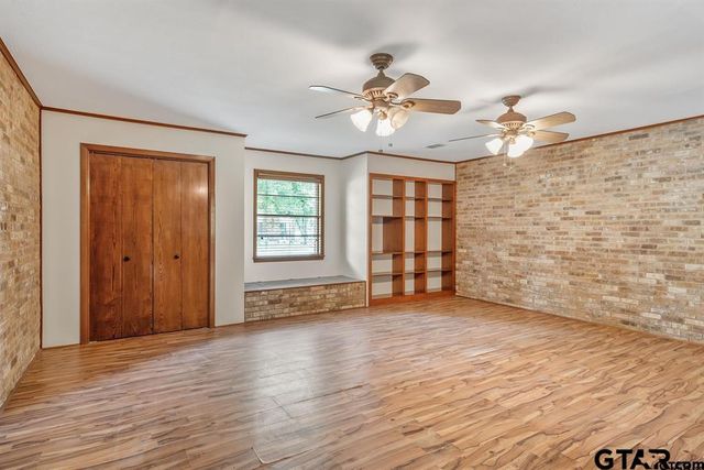 559 ELM ST, Frankston, TX 75763