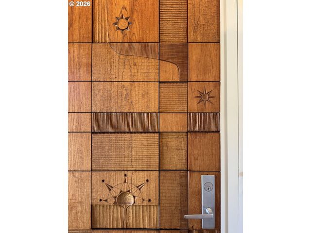 2320 Se MULBERRY Dr, Milwaukie, OR 97267