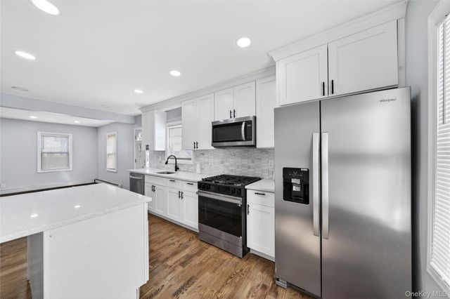 24 Madison Avenue, Hempstead, NY 11550