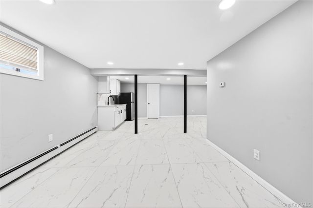 24 Madison Avenue, Hempstead, NY 11550
