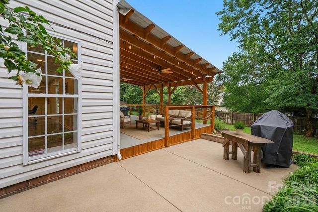 14907 Rocky Trace Way, Charlotte, NC 28273