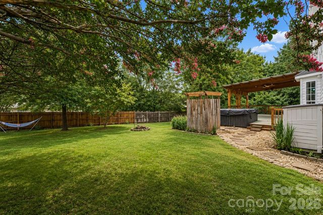 14907 Rocky Trace Way, Charlotte, NC 28273