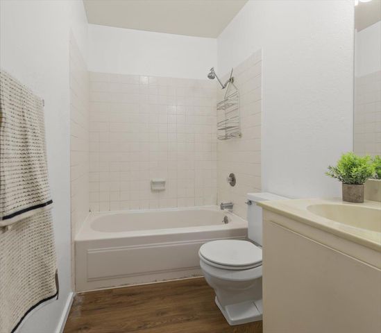 1970 Pomar Way, Walnut Creek, CA 94598