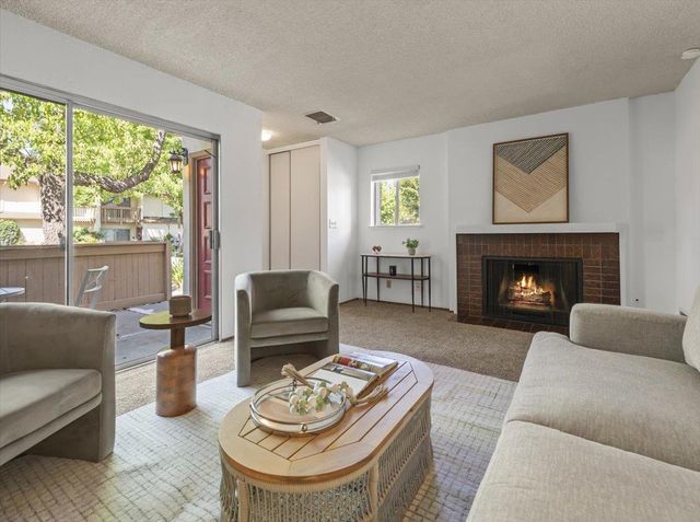 1970 Pomar Way, Walnut Creek, CA 94598
