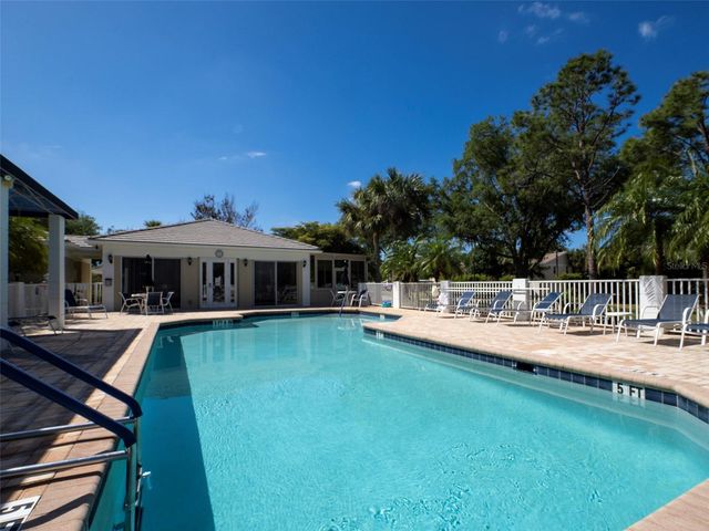 865 TARTAN DRIVE 2, Venice, FL 34293