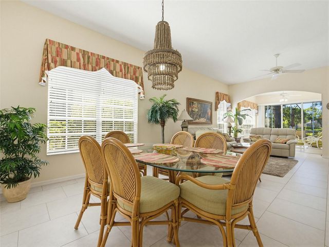865 TARTAN DRIVE 2, Venice, FL 34293