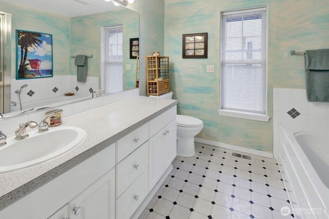 840 Nevada Street, Bellingham, WA 98229