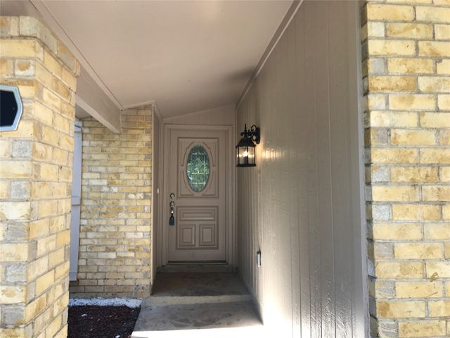 4401 Mayflower Drive, Garland, TX 75043