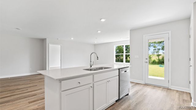 1031 Garden Lane, Prattville, AL 36066