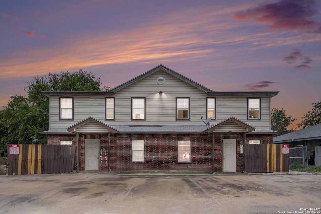 7601 Windsor Oaks, San Antonio, TX 78239