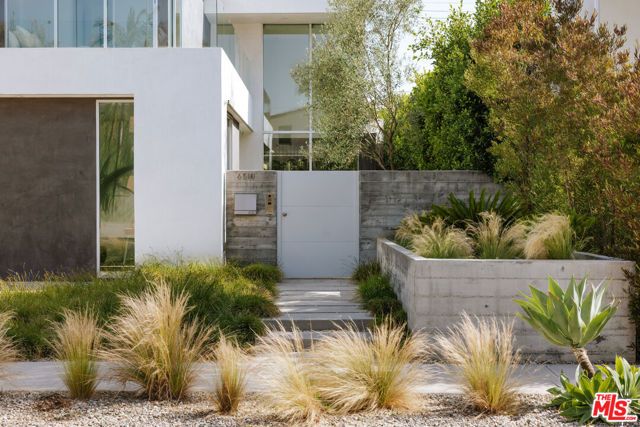 6510 W 5th Street, Los Angeles, CA 90048