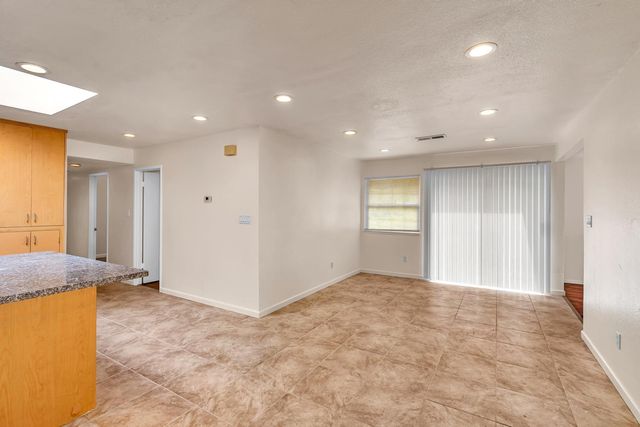 200 Dorita Way, Modesto, CA 95354