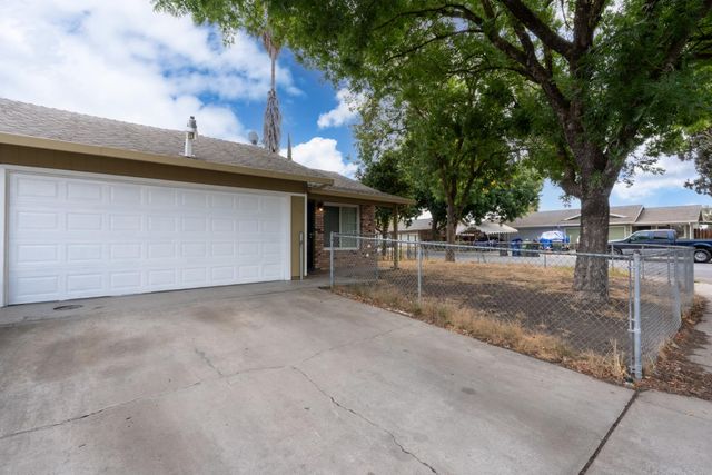 200 Dorita Way, Modesto, CA 95354