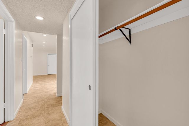 200 Dorita Way, Modesto, CA 95354