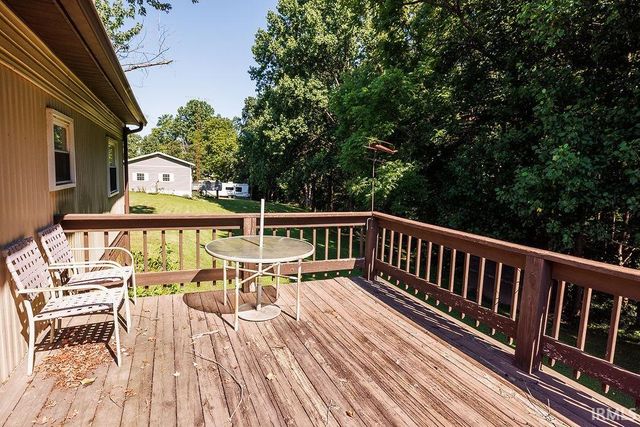 805 Judah Logan Road, Bedford, IN 47421