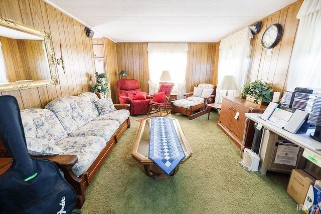 805 Judah Logan Road, Bedford, IN 47421