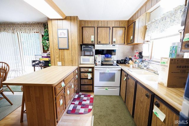 805 Judah Logan Road, Bedford, IN 47421